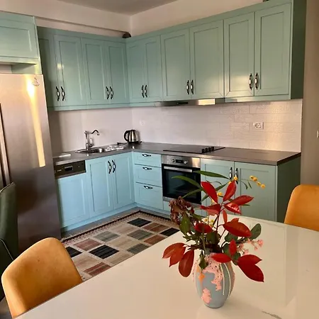 Klara's Sidesea View Apartment